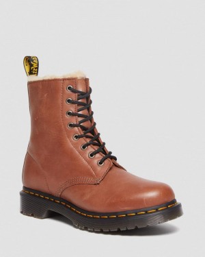 Dr Doc Martens 1460 Serena - Faux Fur-Forro Cuero Boots (Farrier) Tan | QU10-E5MZ