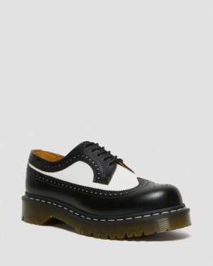 Dr Doc Martens 3989 Bex Smooth Cuero Brogue Shoes (Smooth Cuero) Negros | YW08-L6YD