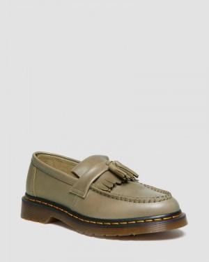 Dr Doc Martens Adrian Carrara Cuero Tassel Loafers (Carrara) Verde Oliva | NV51-F3YA