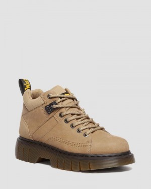 Dr Doc Martens Woodard Tumbled Nubuck Cuero Low Casuales Boots (Tumbled Nubuck) Savannah Tan | FC81-T3NM