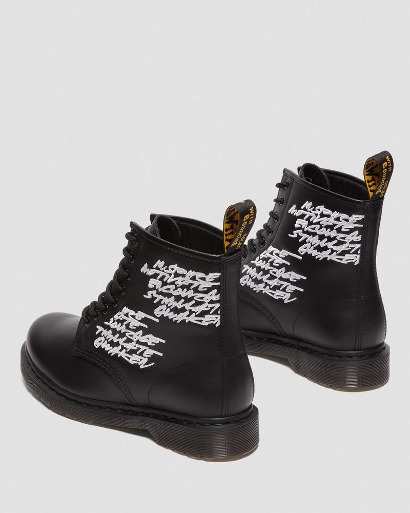 Dr Doc Martens 1460 Futura Embroidered Cuero Encaje Up Boots (Nappa Cuero) Negros | DE06-V4UI