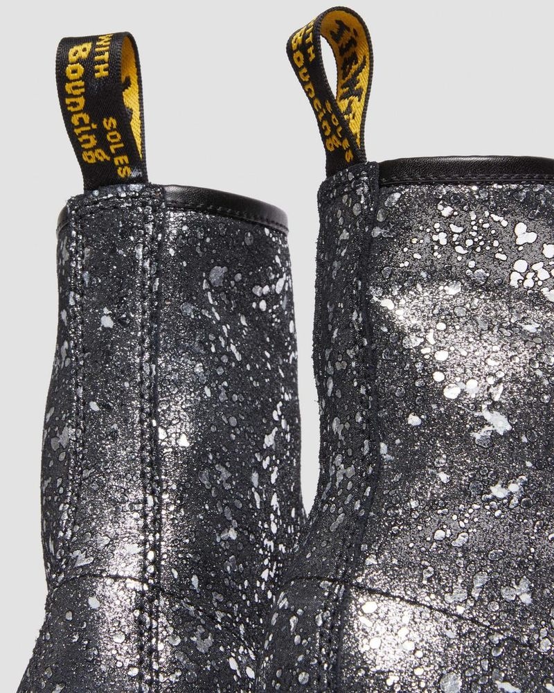 Dr Doc Martens 1460 Metallic Splatter Gamuza Encaje Up Boots (Metallic Paint Splatter Gamuza) Negros | HE95-X2SP