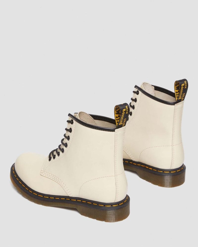 Dr Doc Martens 1460 Smooth Cuero Encaje Up Boots (Smooth Cuero) Beige | WW73-Y4TV