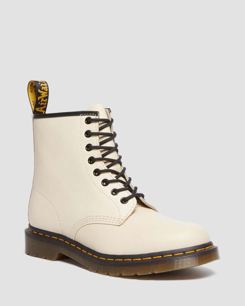 Dr Doc Martens 1460 Smooth Cuero Encaje Up Boots (Smooth Cuero) Beige | WW73-Y4TV