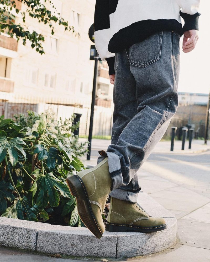 Dr Doc Martens 1460 Tumbled Nubuck Cuero Encaje Up Boots (Tumbled Nubuck) Verde Oliva | ER26-B7OE