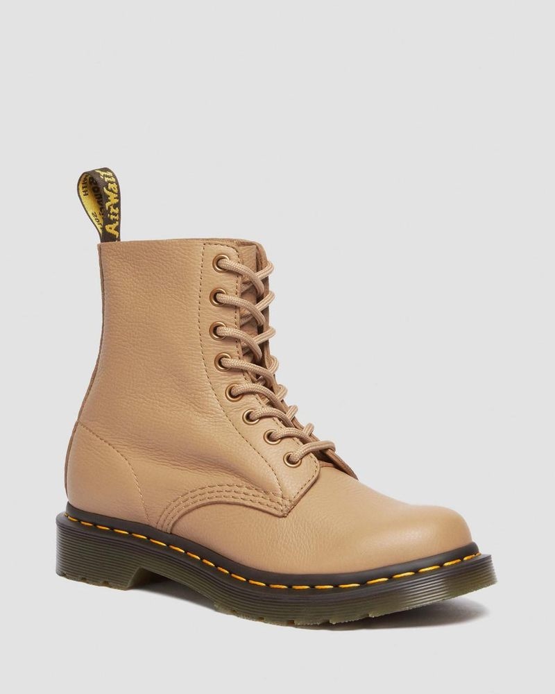 Dr Doc Martens 1460 - Pascal Virginia Cuero Boots (Virginia) Savannah Tan | FD11-P0LC