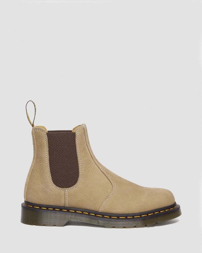 Dr Doc Martens 2976 Tumbled Nubuck Cuero Chelsea Boots (Tumbled Nubuck) Savannah Tan | TZ78-A7QZ