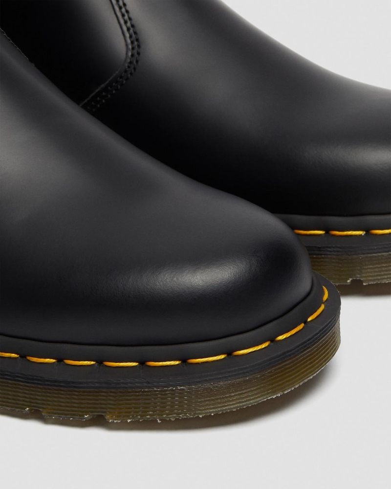 Dr Doc Martens 2976 Yellow Stitch Smooth Cuero Chelsea Boots (Smooth Cuero) Negros | YZ91-V6TM