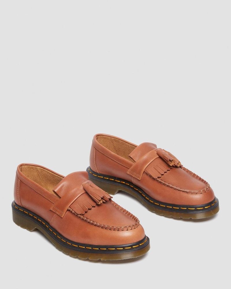 Dr Doc Martens Adrian Carrara Cuero Tassel Loafers (Carrara) Saddle Tan | JO34-R1TK