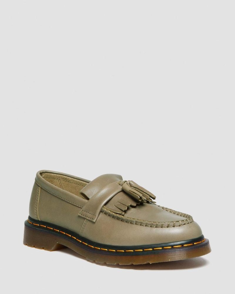 Dr Doc Martens Adrian Carrara Cuero Tassel Loafers (Carrara) Verde Oliva | YS64-L4SB