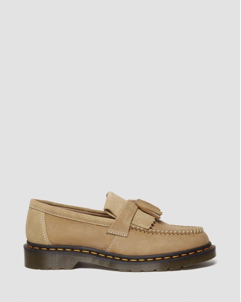 Dr Doc Martens Adrian Tumbled Nubuck Cuero Tassel Loafers (Tumbled Nubuck) Savannah Tan | QN96-Y1KW