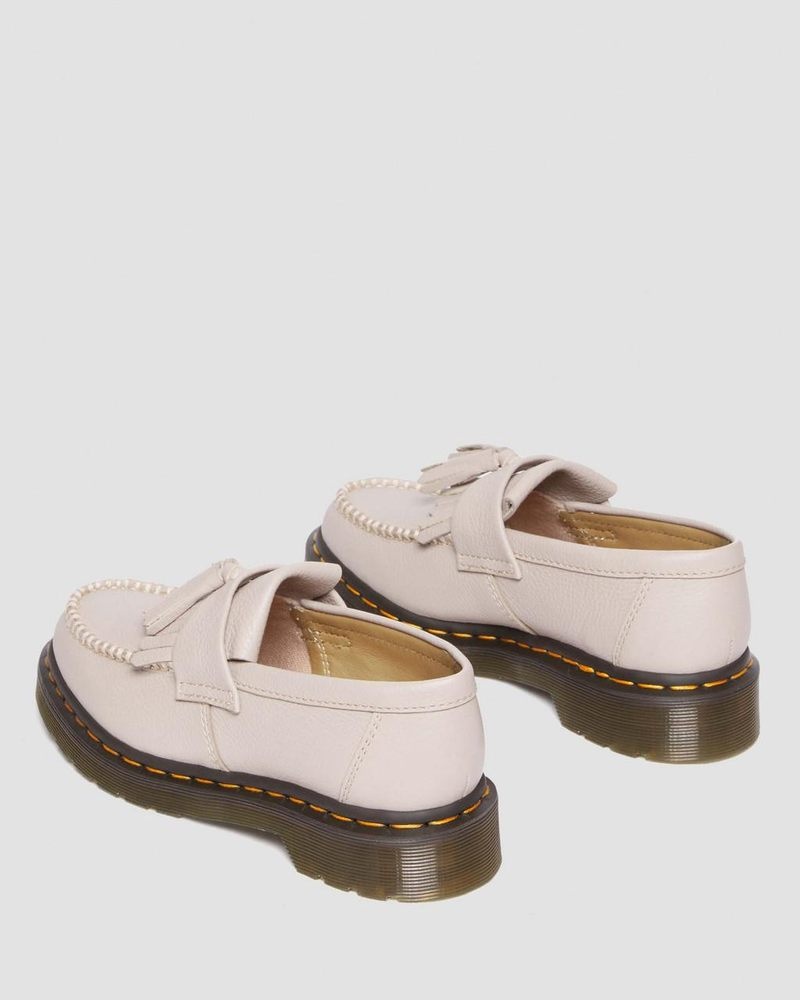 Dr Doc Martens Adrian - Virginia Cuero Tassel Loafers (Virginia) Vintage Taupe | JP87-C7TC