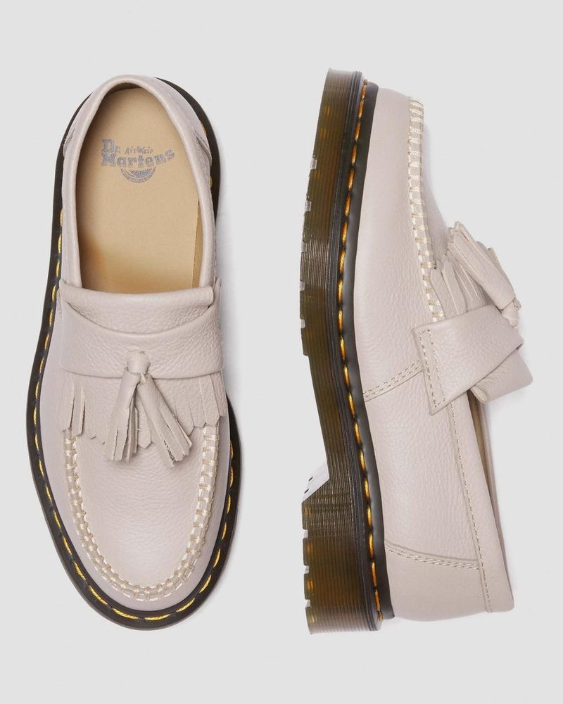 Dr Doc Martens Adrian - Virginia Cuero Tassel Loafers (Virginia) Vintage Taupe | JP87-C7TC