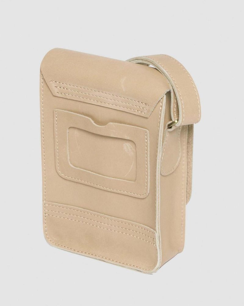 Dr Doc Martens Carrara Cuero Vertical Crossbody Bag (Carrara) Beige | MB45-Y6FO