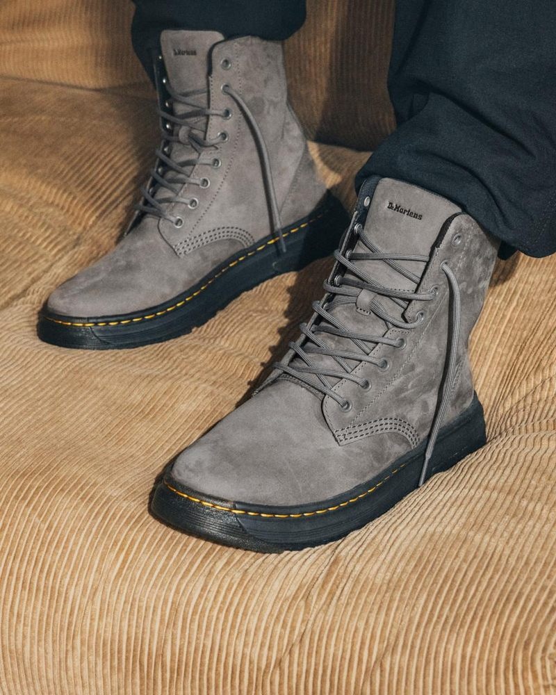 Dr Doc Martens Crewson Nubuck Cuero Everyday Boots (Buffbuck) Gunmetal | PD75-X5HQ