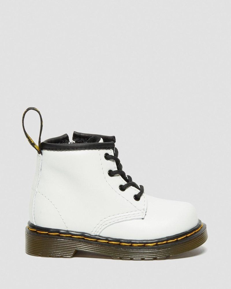 Dr Doc Martens Infant 1460 Cuero Encaje Up Boots (Romario) Blancos | MF35-X3LV