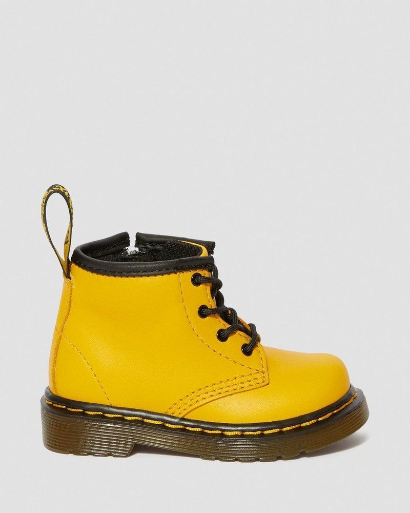 Dr Doc Martens Infant 1460 Cuero Encaje Up Boots (Romario) Amarillos | GF45-V9DZ