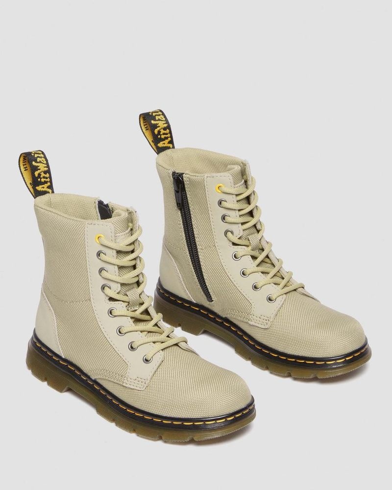 Dr Doc Martens Junior Combs Extra Tough Poly Casuales Boots (Extra Tough 50/50+Rubbery) Verde Oliva | LW33-A2BQ